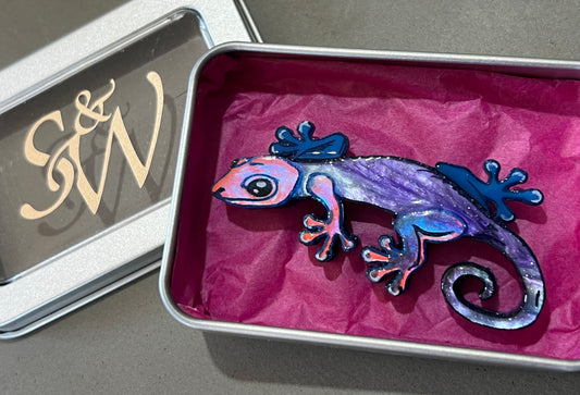 Iggy lizard brooch - new