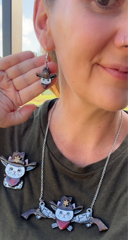 New Western Tom Dangles