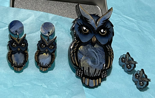 New Evie complete Set - free postage