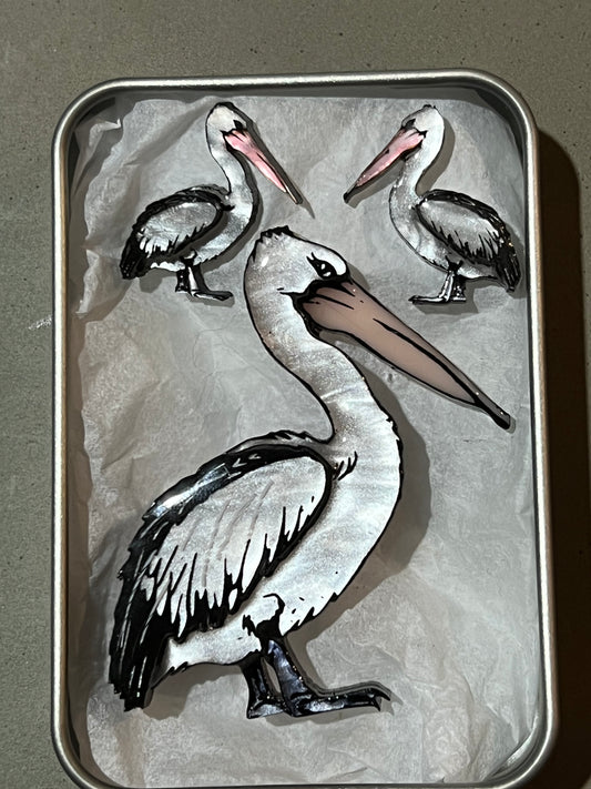 Patricia New Pelican set - brooch+studs