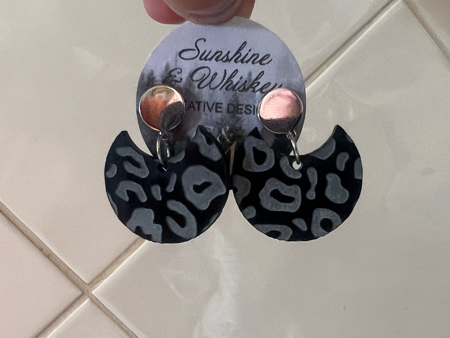 Acrylic elegance dangle earrings